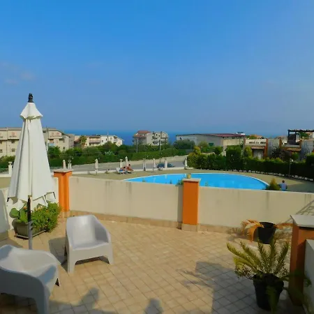 Casa Luxury Design *